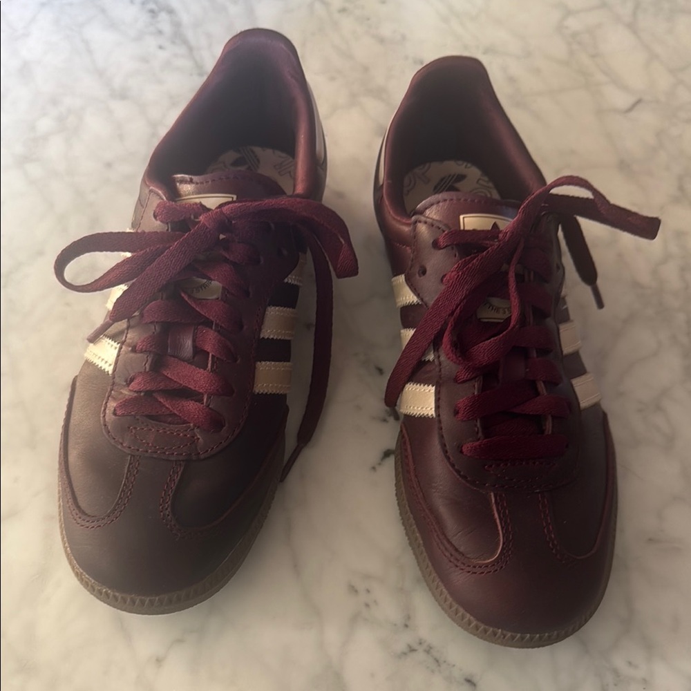Adidas Women's Burgundy and Beige Sneakers size 6.5 UK 5